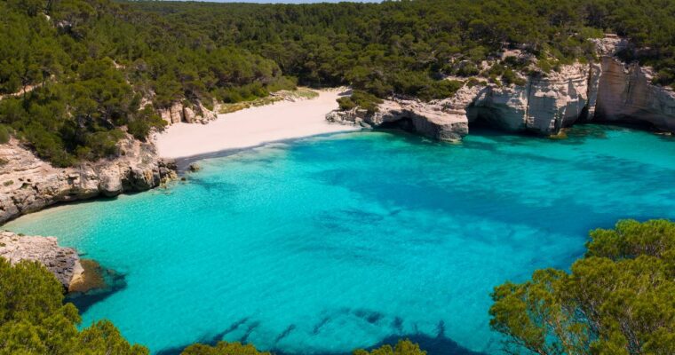 Cala Mitjana (y Mitjaneta) en Menorca