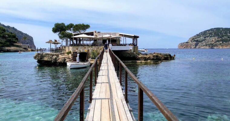 Playa de Camp de Mar en Mallorca
